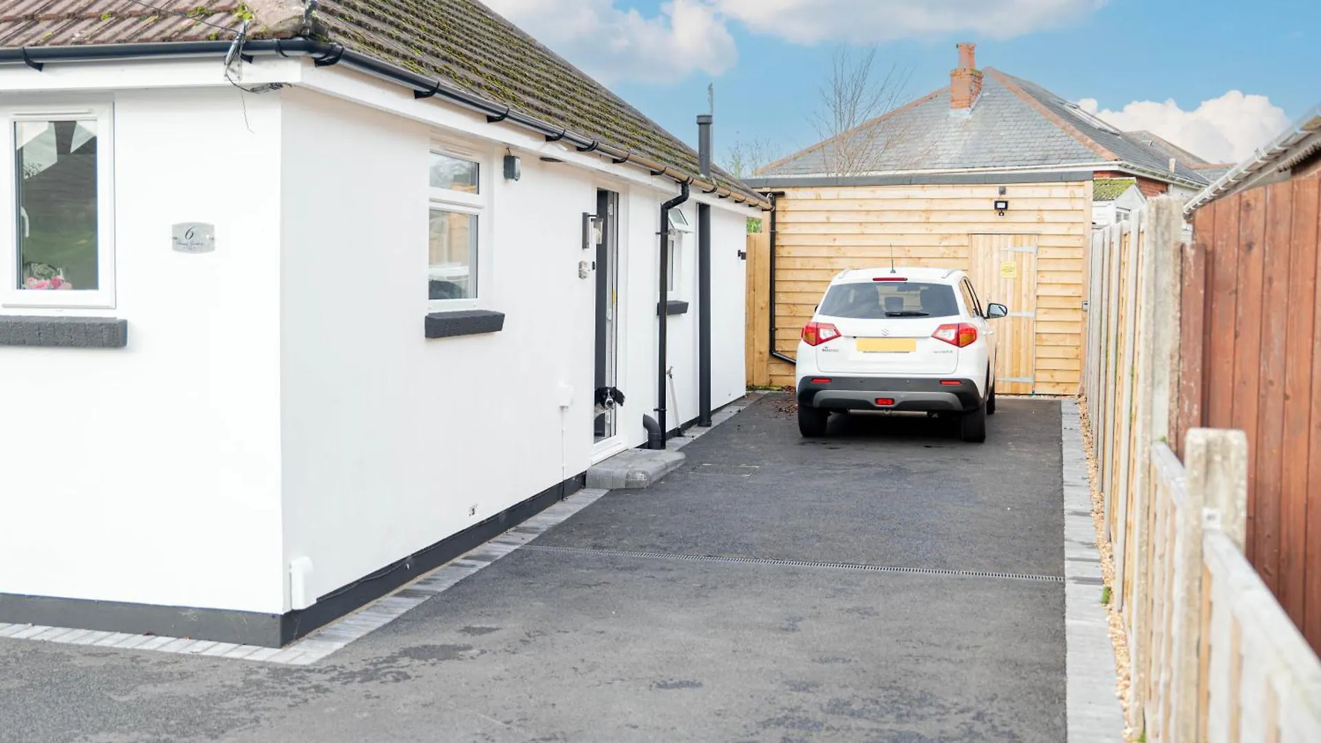 The Mudeford Gem Accommdation Christchurch  0*, Christchurch (Dorset) United Kingdom