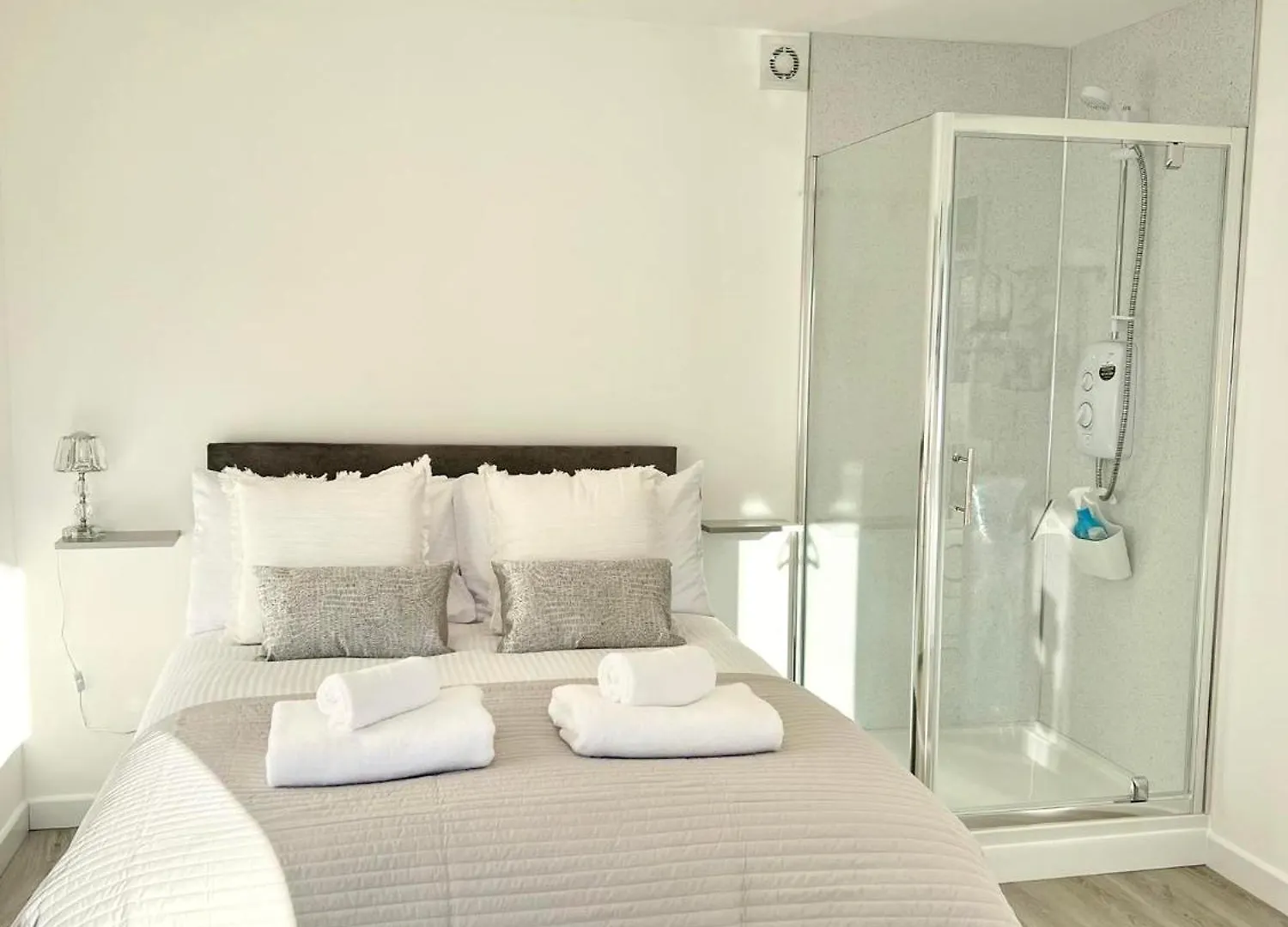 Apartment The Mudeford Gem Accommdation Christchurch  United Kingdom